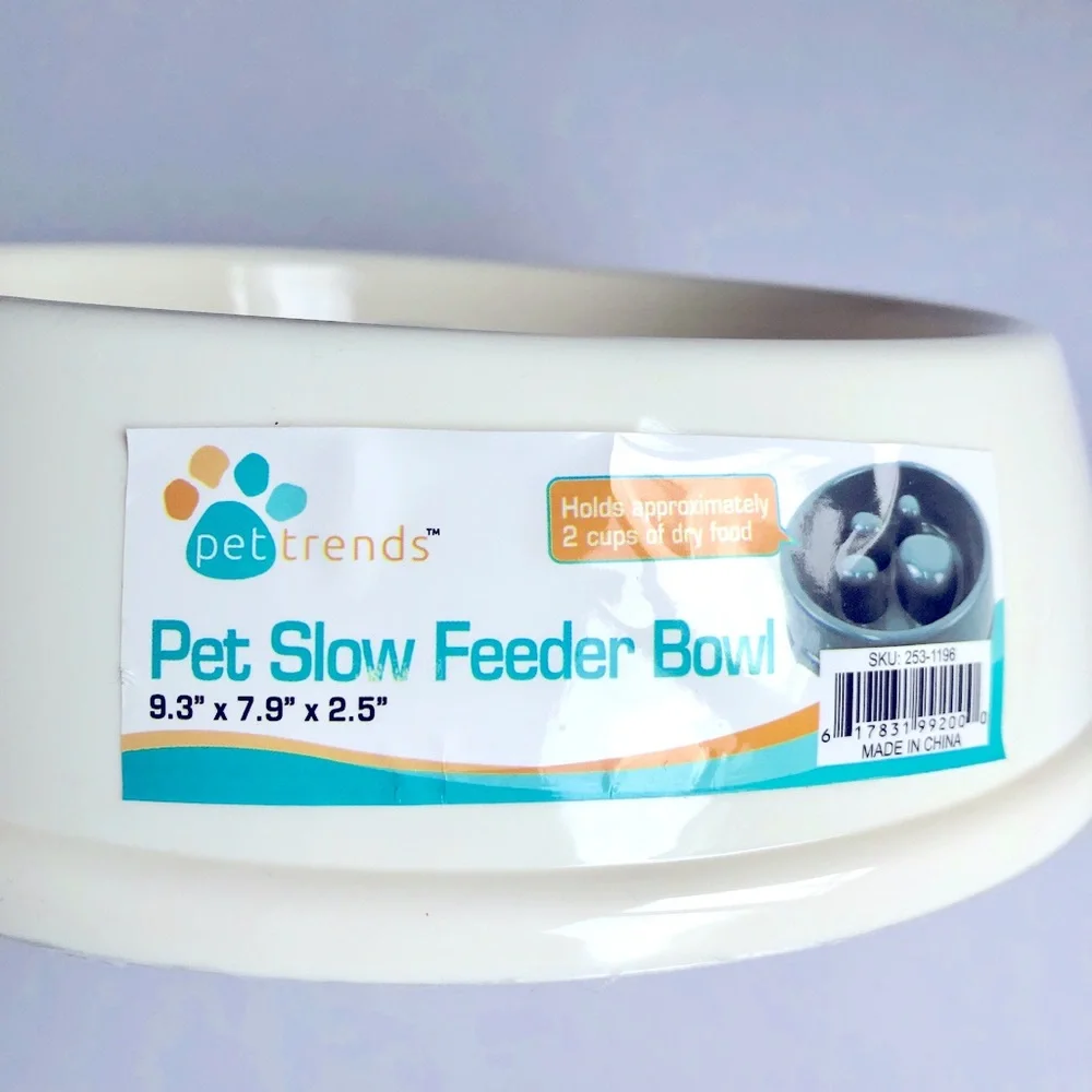 NEW 9” Slow Feeder Dog Bowl 2 Cup Capacity Cream, 2 Bowls